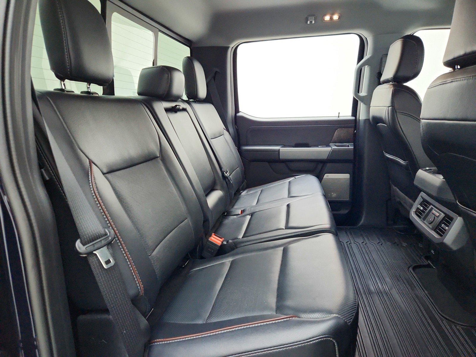 Used 2023 ANTIMATTER BLUE Ford LARIAT image 31