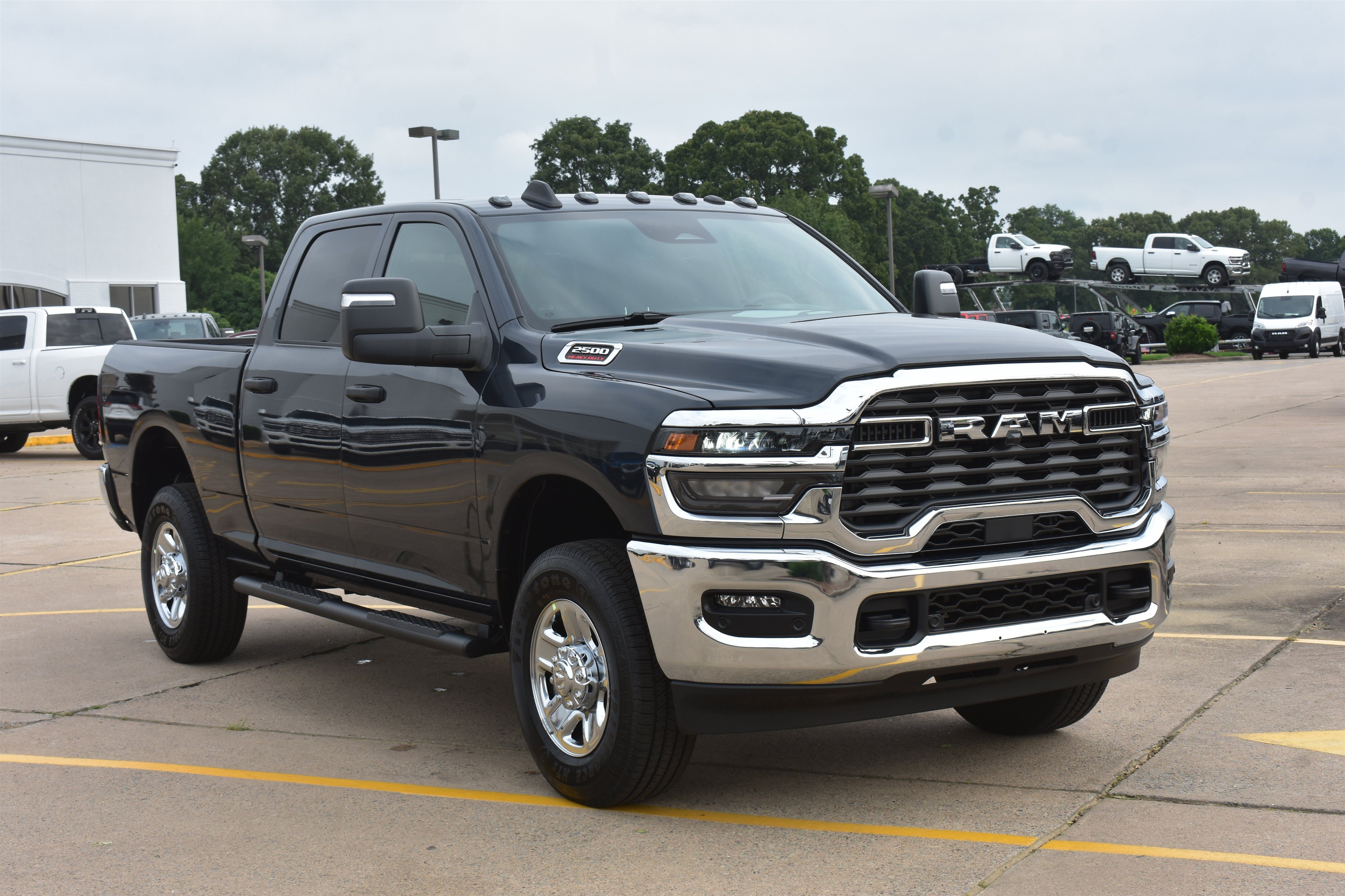 New 2026 Forged Blue Metallic Exterior Paint RAM Tradesman image 3