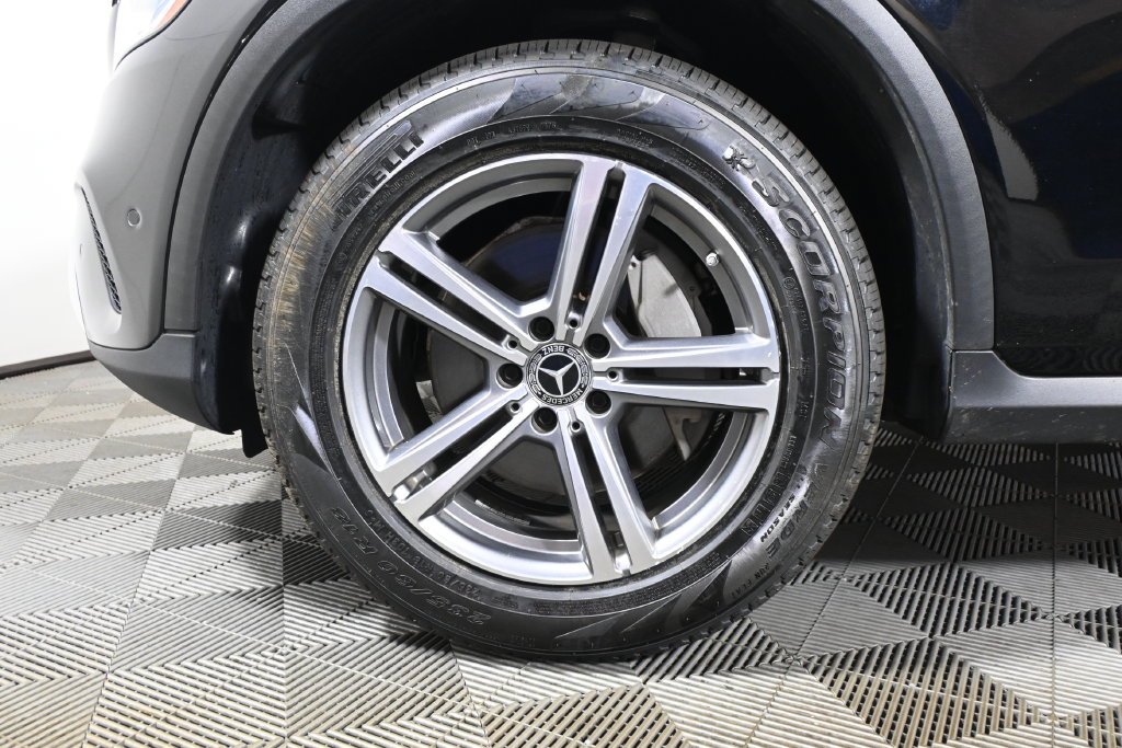 Certified Used 2021 Black Mercedes-Benz GLC 300 image 12