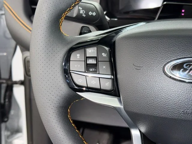 2026 Ford Explorer Tremor - Photo 18
