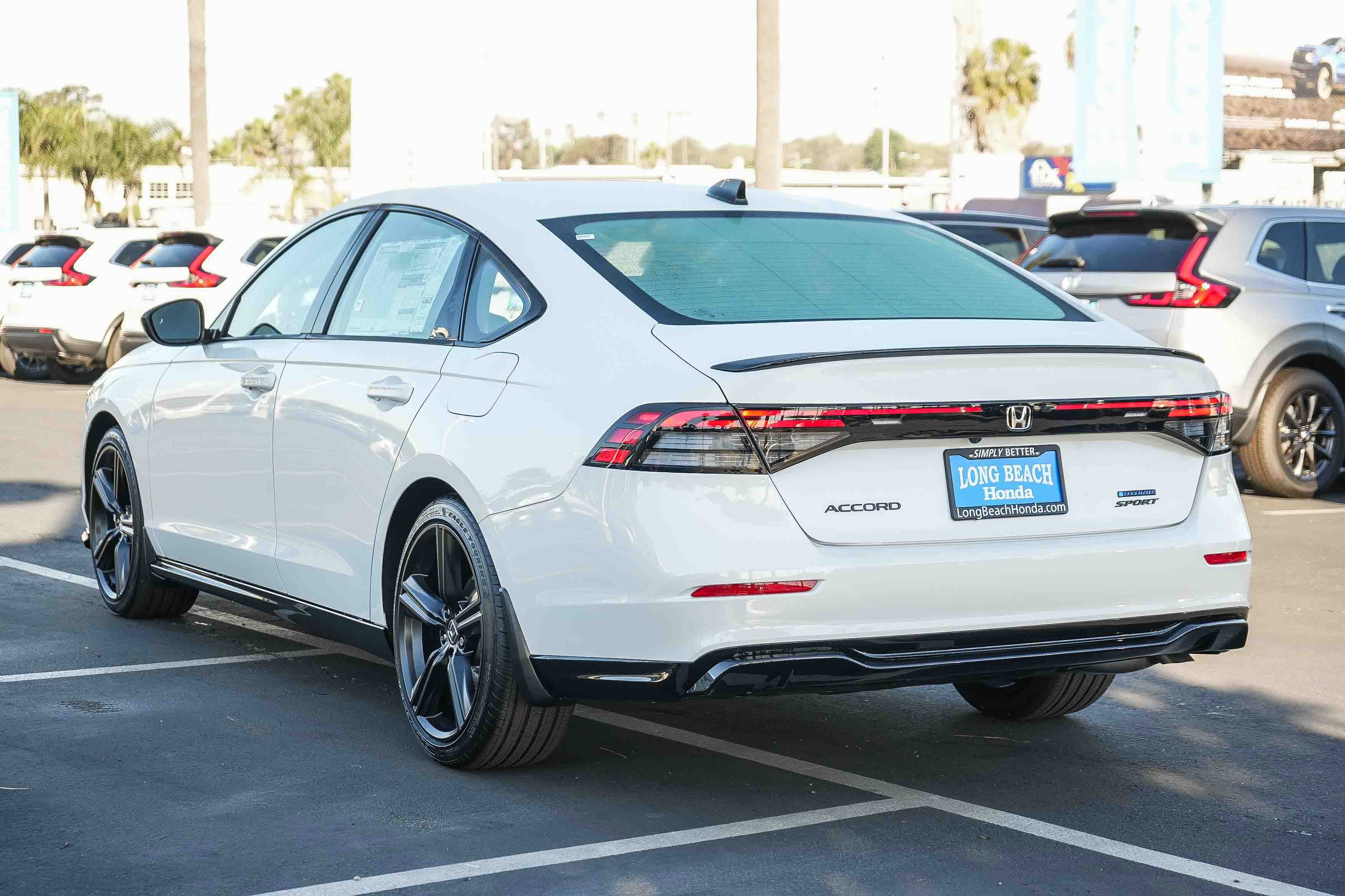 New 2026 Platinum White Pearl Honda Sport-L image 8