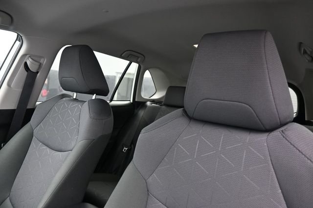 Used 2025 White Toyota XLE image 2