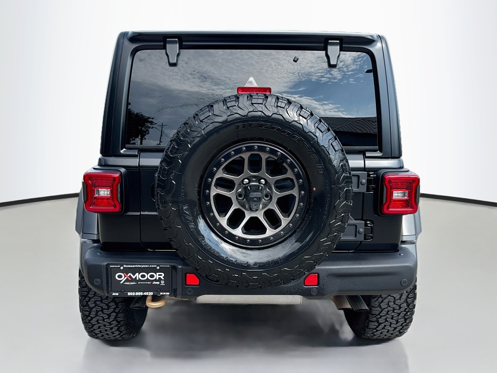 Certified Used 2023 Black Clearcoat Jeep Rubicon 392 image 7