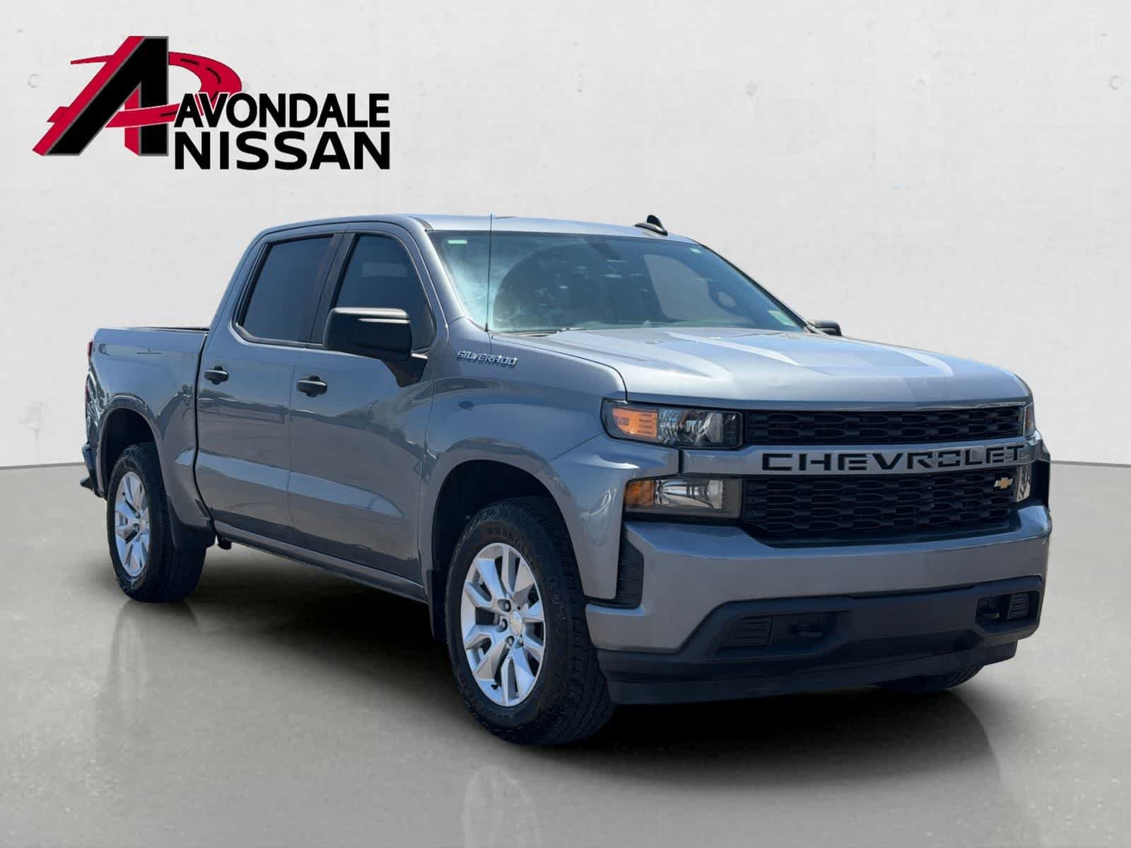 Used 2020 Satin Steel Metallic Chevrolet Custom image 8