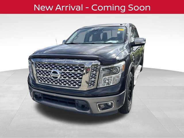 2017 Nissan Titan Platinum Reserve