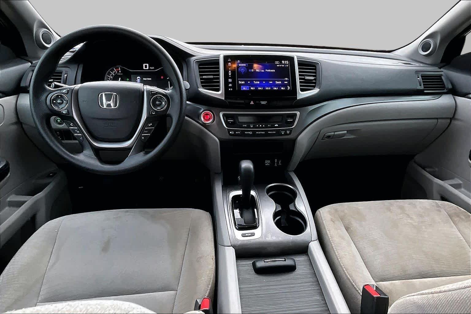 Used 2018 Modern Steel Metallic Honda EX image 12