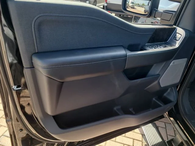New 2026 Black Metallic Ford Lariat image 17