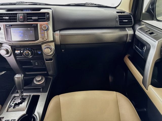 2019 Toyota 4Runner SR5 Premium - Photo 37
