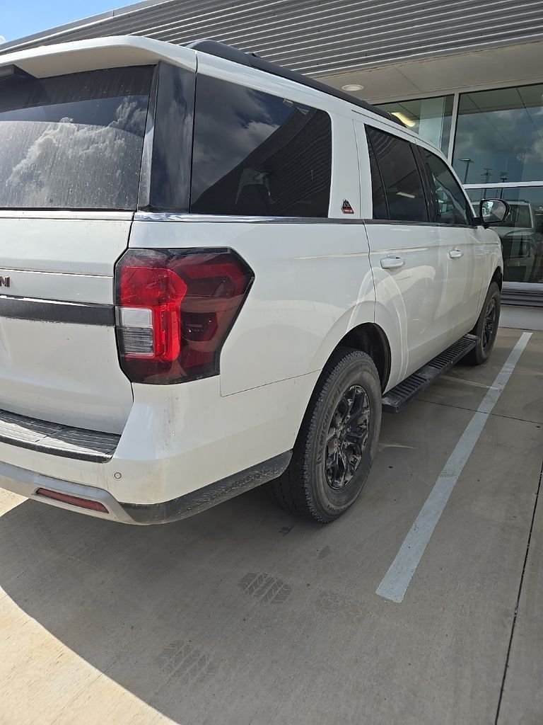 Used 2022 White Ford Timberline image 4