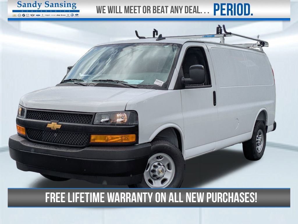 2025 Chevrolet Express 2500 Work Van HD's photo