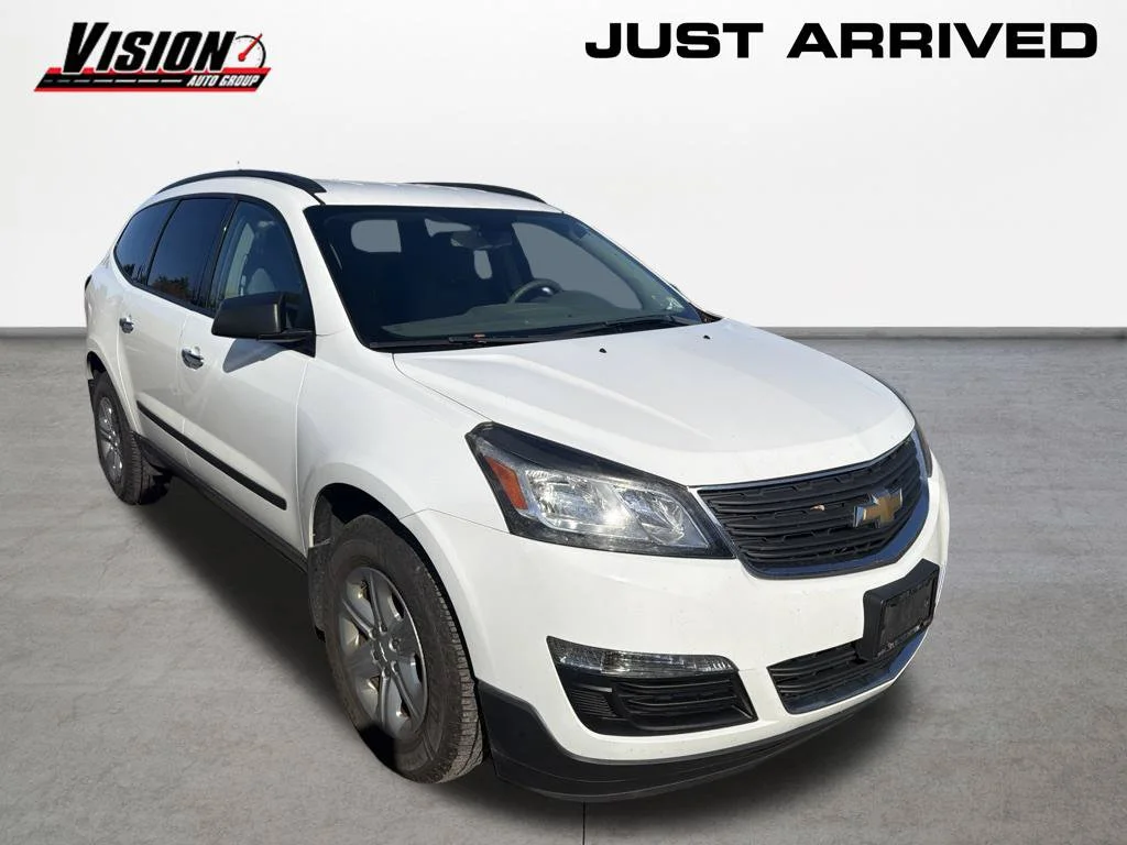 Used 2017 White Chevrolet LS image 3
