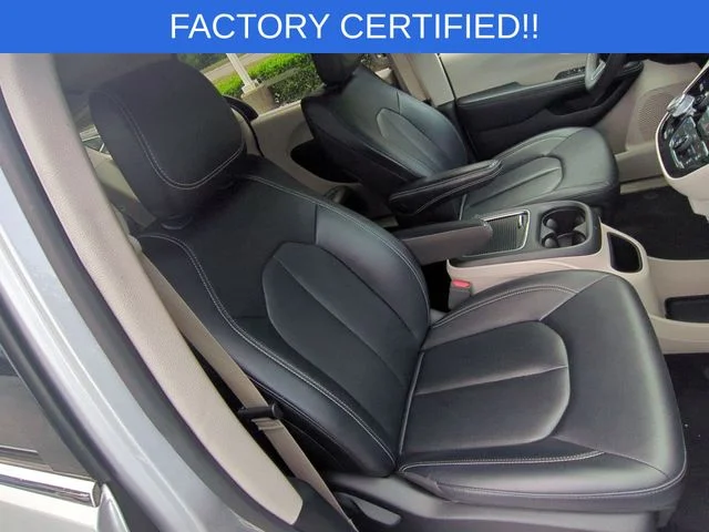 Used 2024 Silver Chrysler Touring L image 33