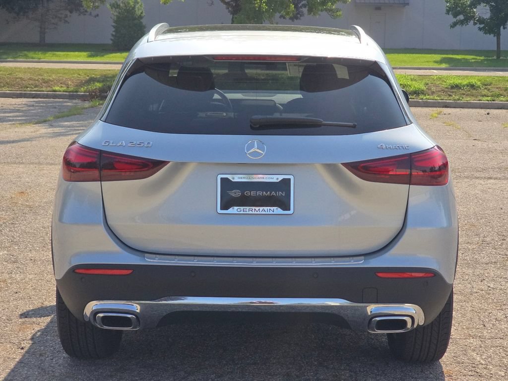 New 2026 Cirrus Silver Metallic Mercedes-Benz GLA 250 image 53