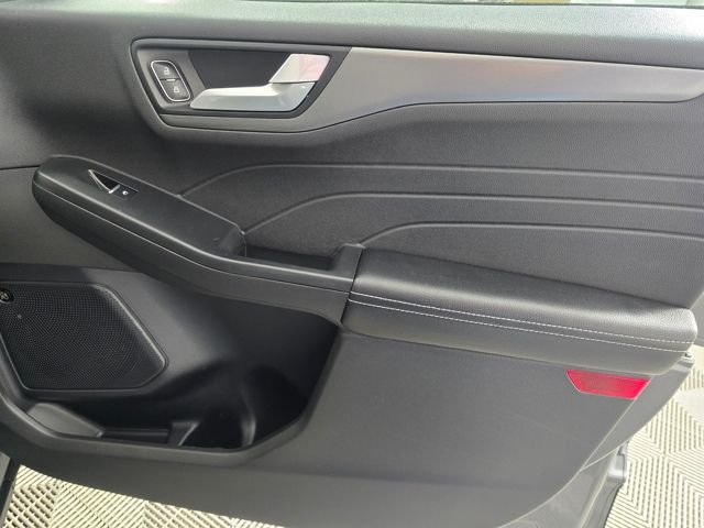 Used 2023 Gray Metallic Ford Active image 6