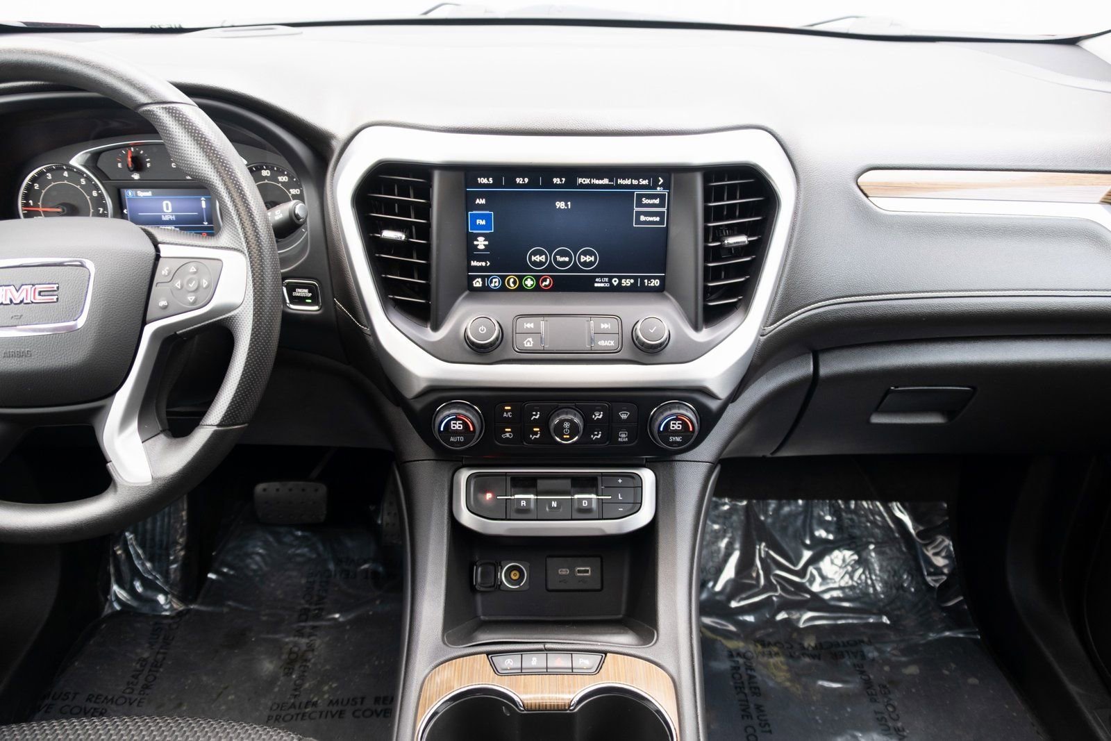 2022 GMC Acadia SLE - Photo 22