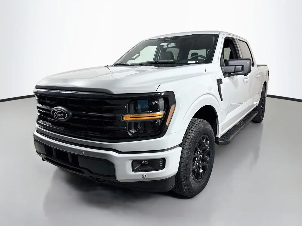 New 2026 Avalanche Ford XLT image 3