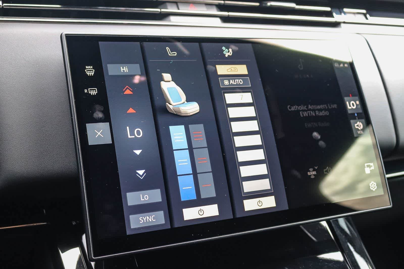 Used 2024  Land Rover SV Edition One Obsidian Black image 22