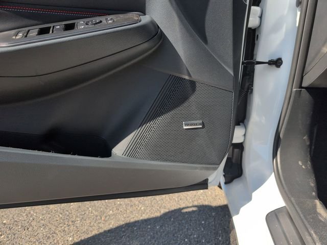 2026 Nissan Sentra SR - Photo 10