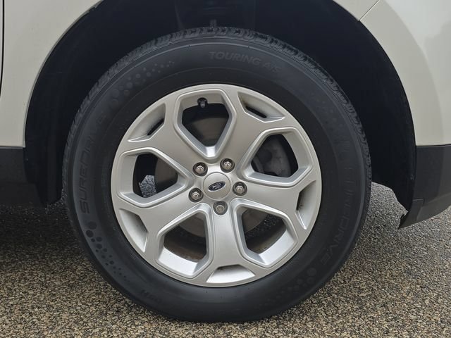 Used 2013 White Ford SEL image 41