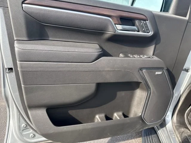 Used 2026 Sterling Metallic GMC SLT image 12