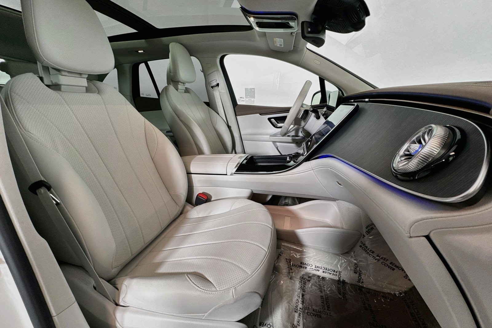 Certified Used 2023 Polar White Mercedes-Benz EQE 350 image 27