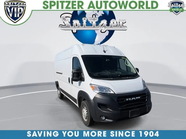 Used 2025 White Ram High Roof image 4