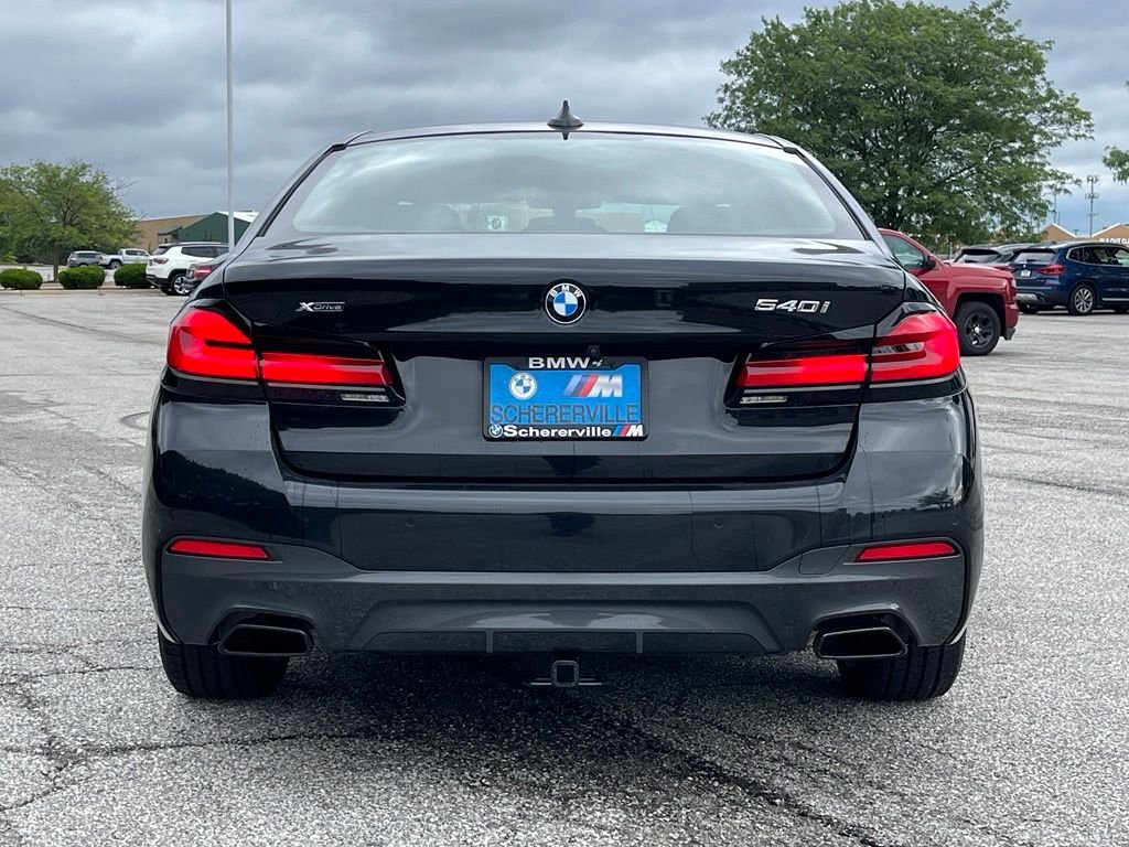 Used 2022 Black Sapphire Metallic BMW 540i xDrive image 6