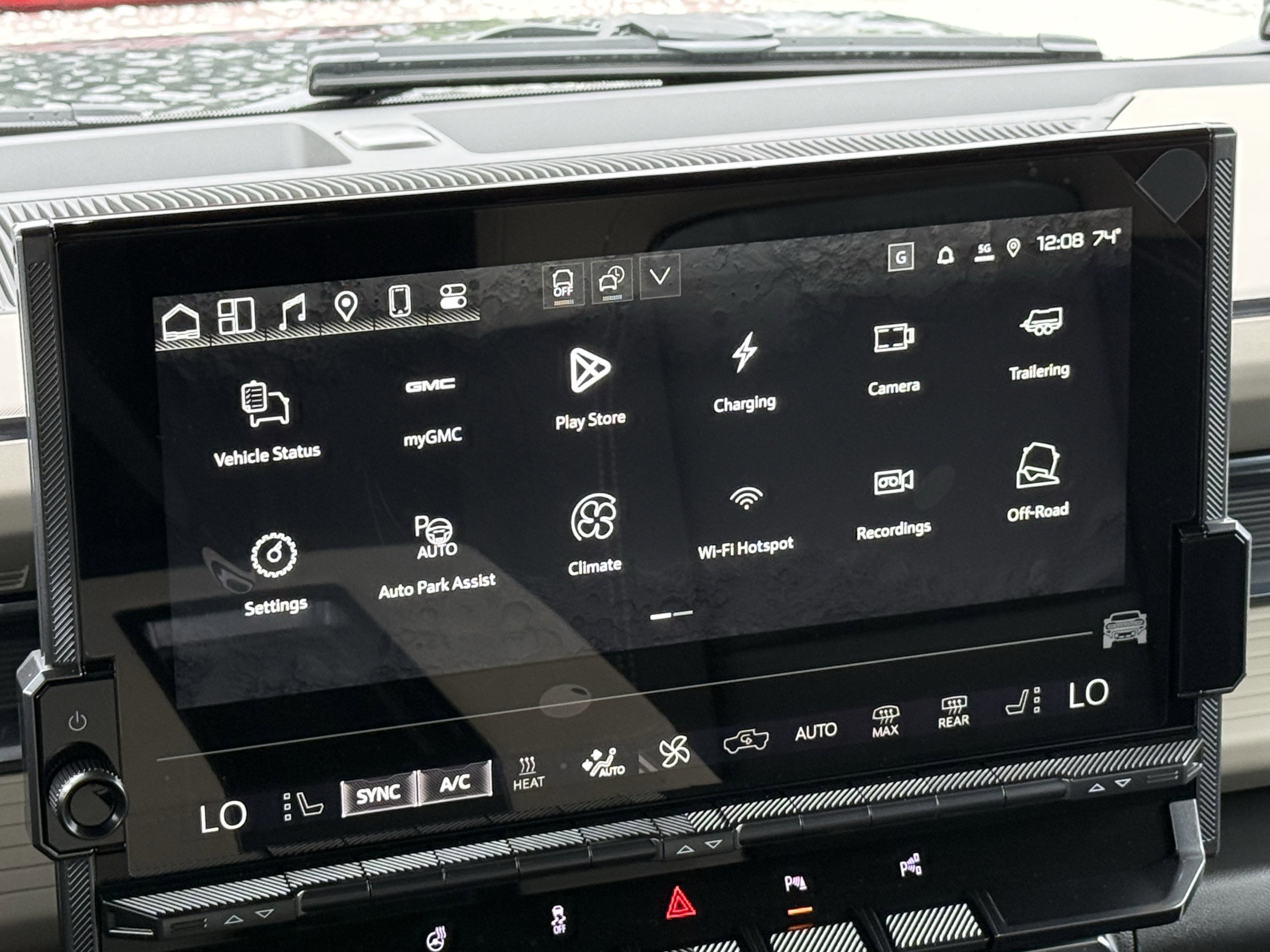 2026 GMC HUMMER EV 3X - Photo 12