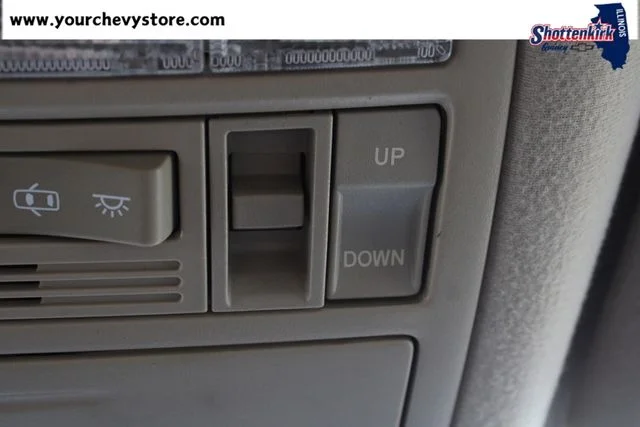 Used 2011 Black Toyota Base image 29