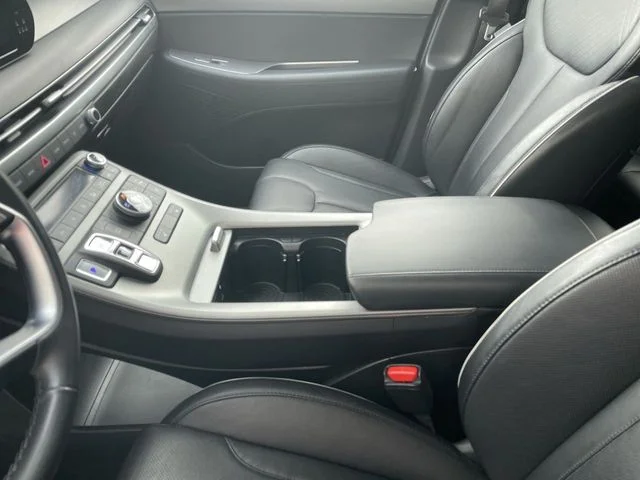 Used 2025 Red Hyundai SEL image 21