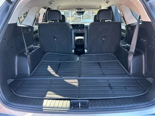 Used 2025 Steel Gray Kia EX image 12