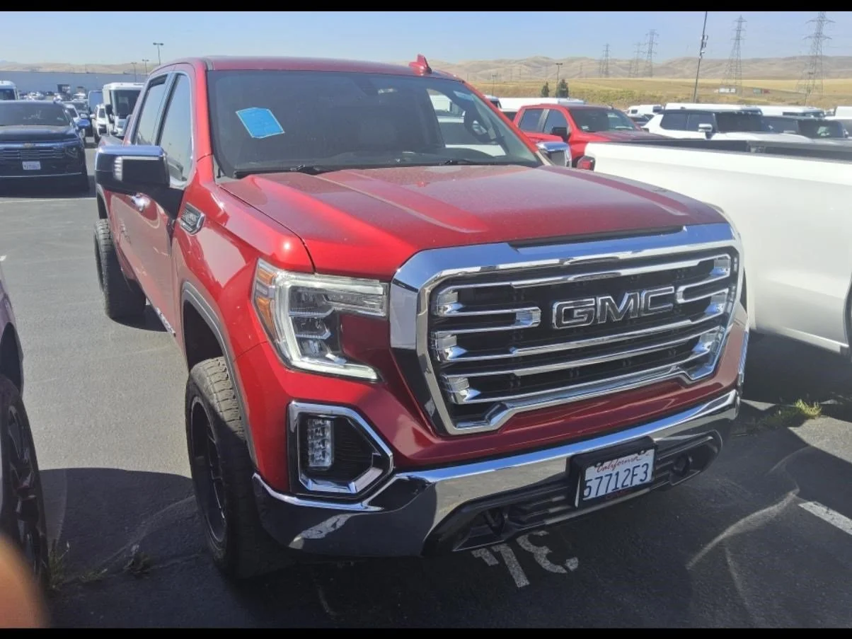 Used 2021 CAYENNE RED TINTCOAT GMC SLT image 11
