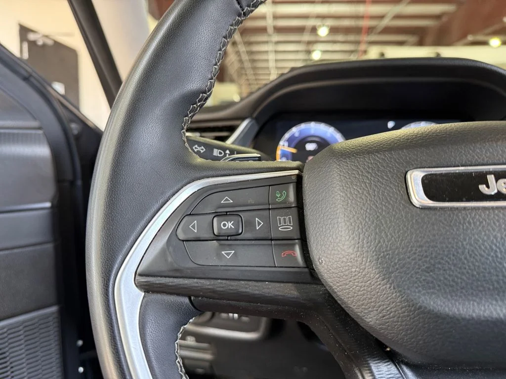 Used 2024 Gray Jeep Laredo image 24