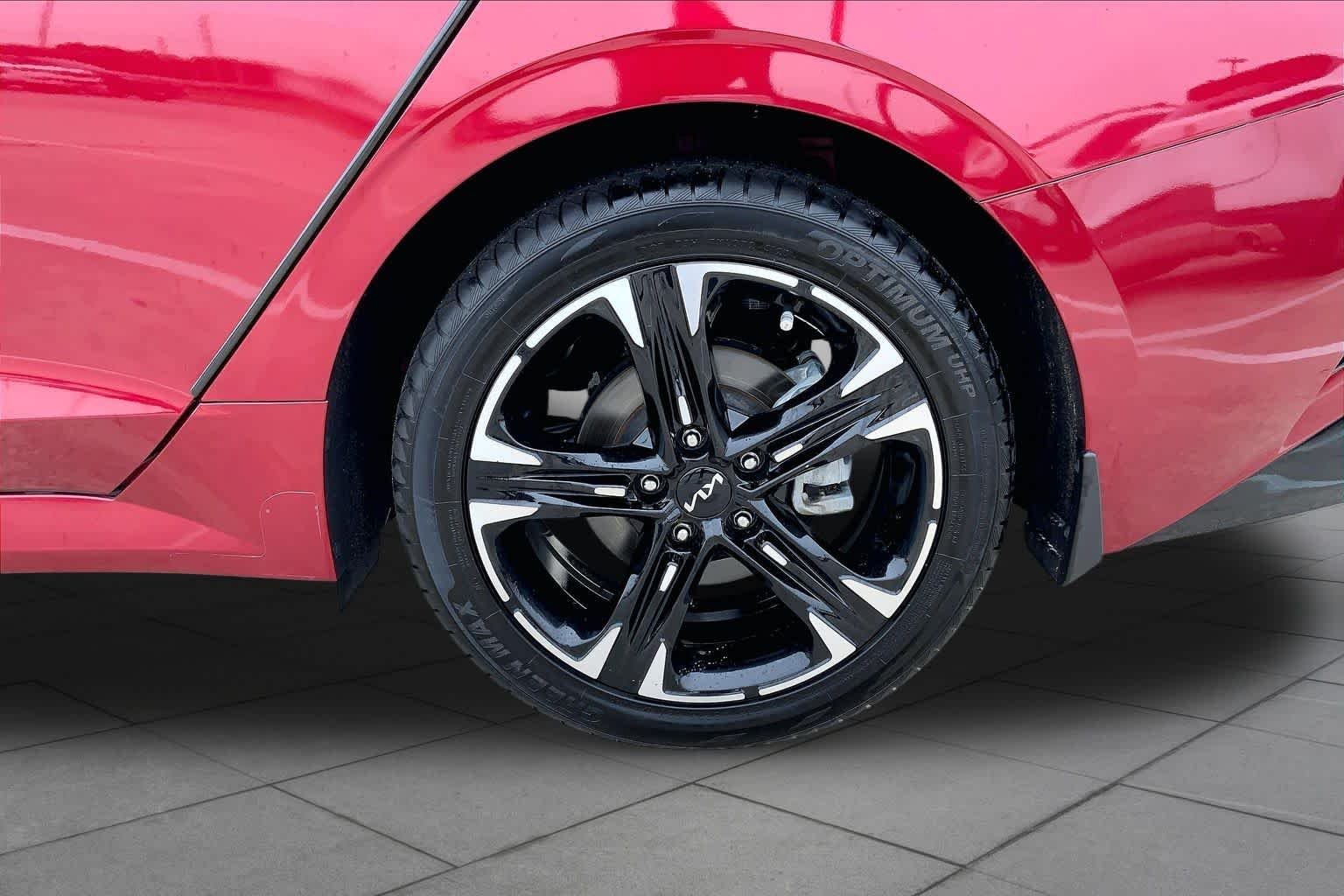 Used 2023 Passion Red Kia GT-Line image 11