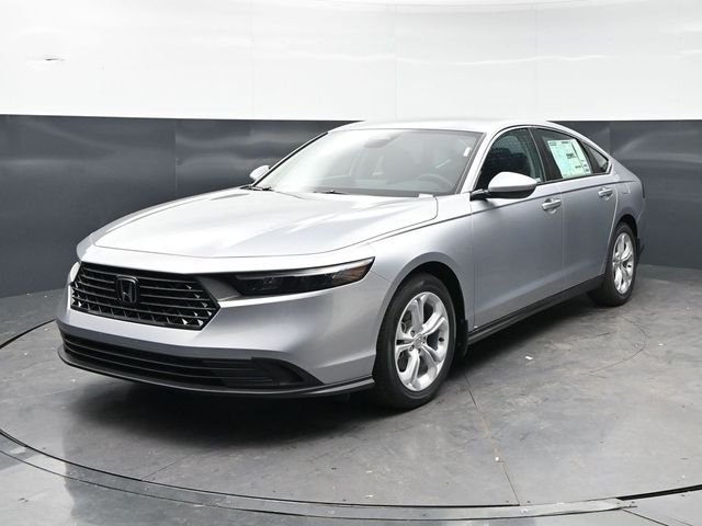 New 2026 Solar Silver Metallic Honda LX image 8