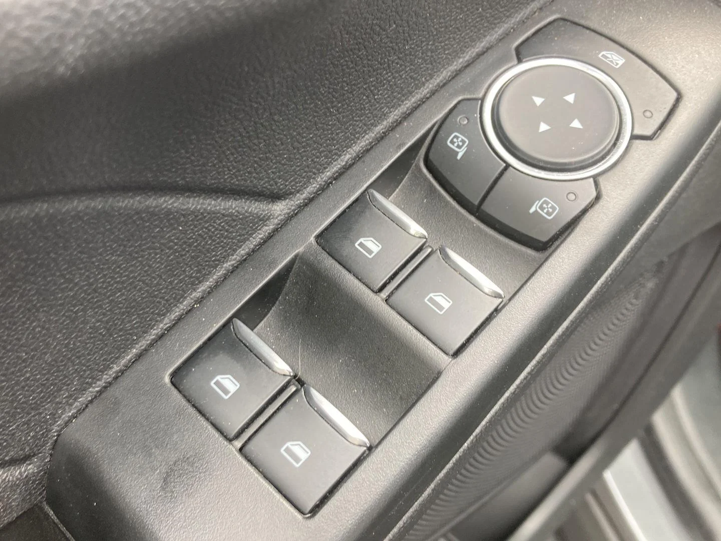 Used 2023 Carbonized Gray Ford ST-Line image 11
