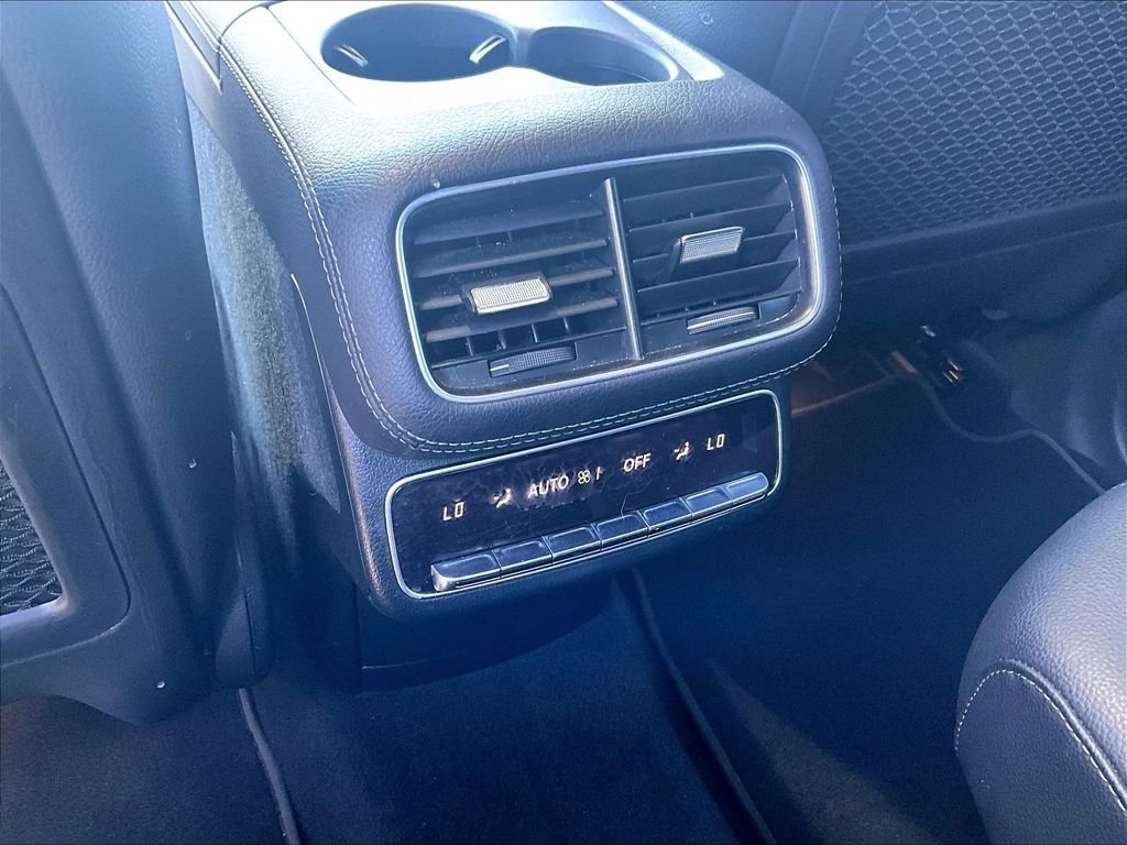 Used 2025 White Mercedes-Benz GLS 450 image 29