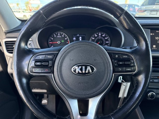 2018 Kia Optima S - Photo 27