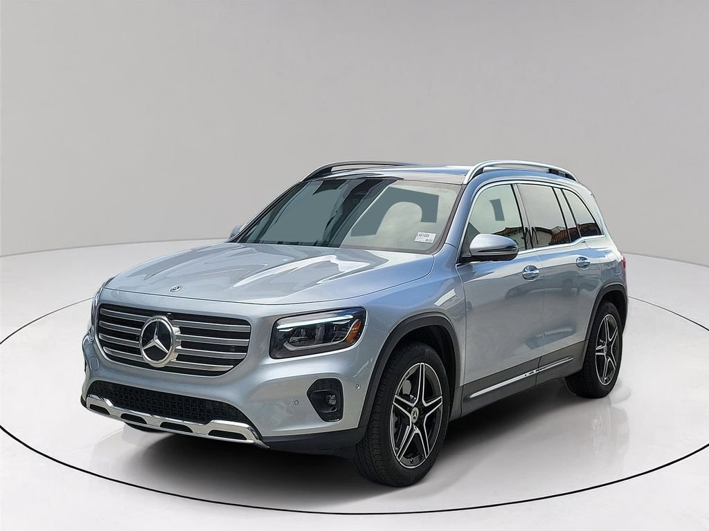 Certified Used 2026 Silver Mercedes-Benz GLB 250 image 3