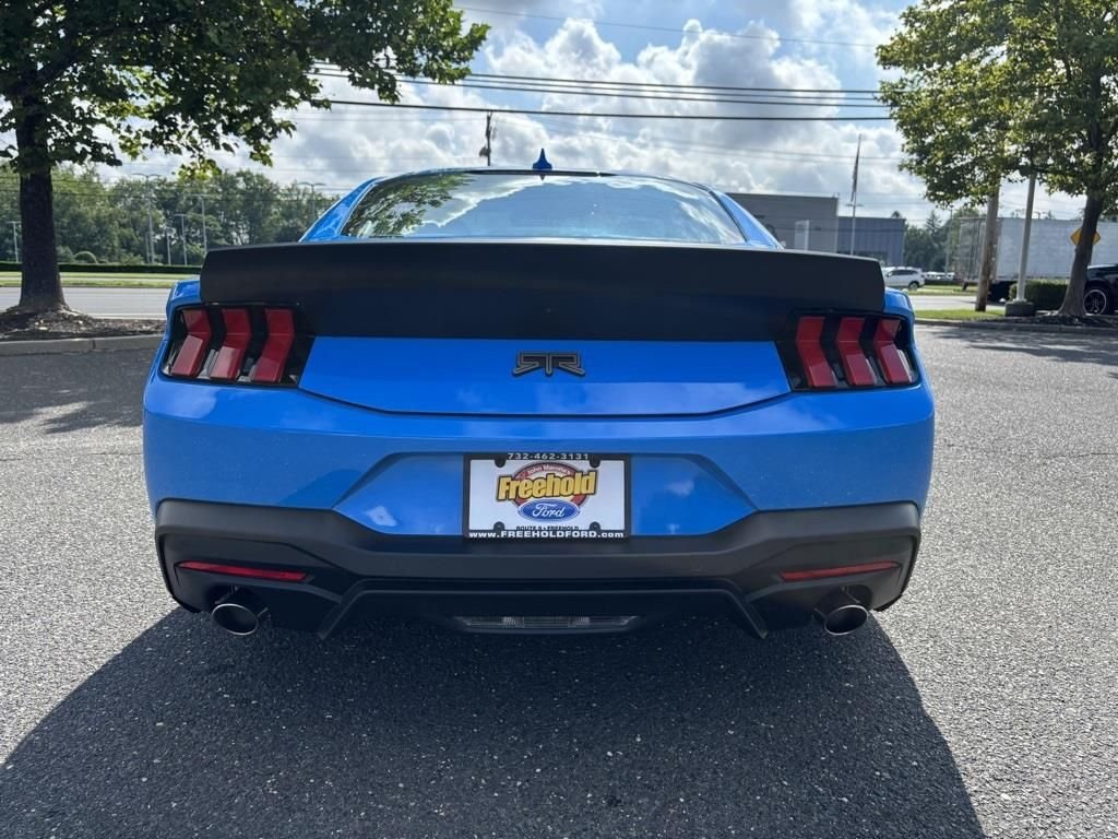 2025 Ford Mustang GT Fastback - Photo 8