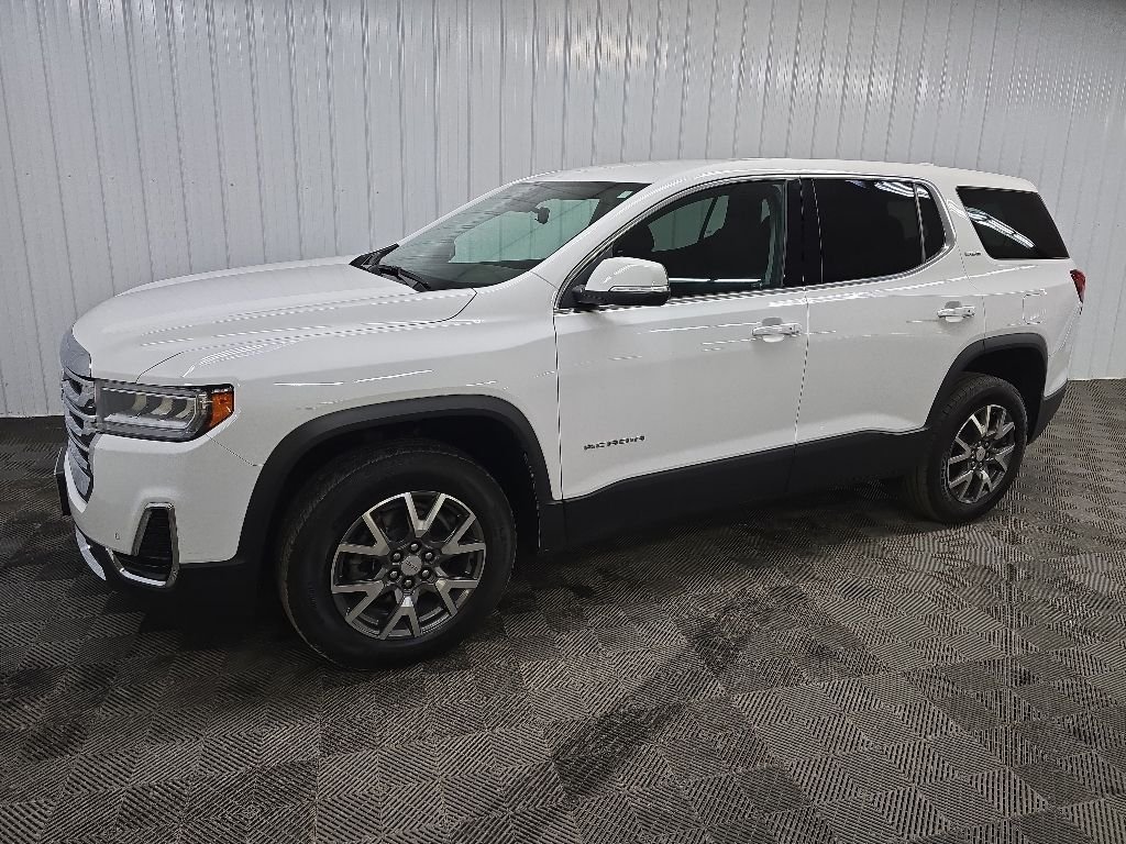Used 2023 White GMC SLE image 6
