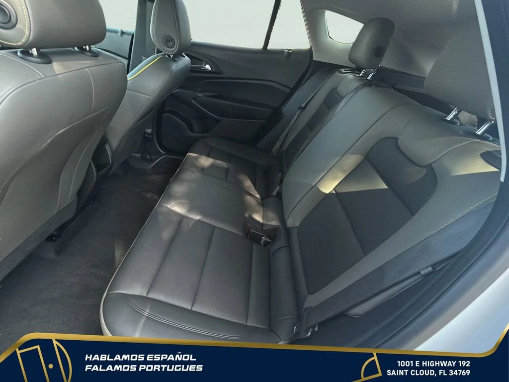 Used 2024 Summit White Chevrolet ACTIV image 24