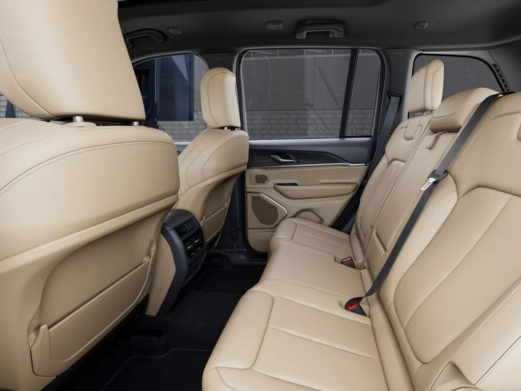 Used 2026 White Jeep Limited image 23