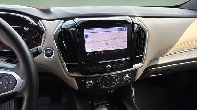 Used 2022 Beige Chevrolet Premier image 24