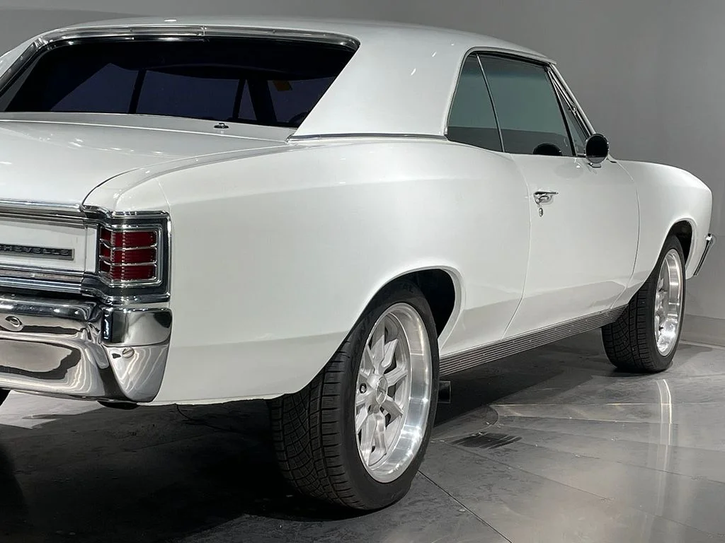 Used 1967 White Chevrolet  image 7