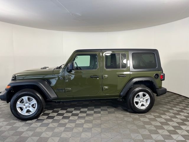 Used 2022 Green Jeep Unlimited Sport S image 4