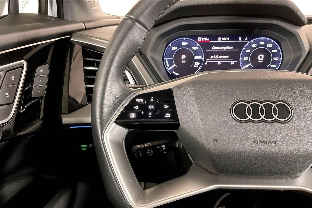 Used 2024 White Audi Premium Plus image 18