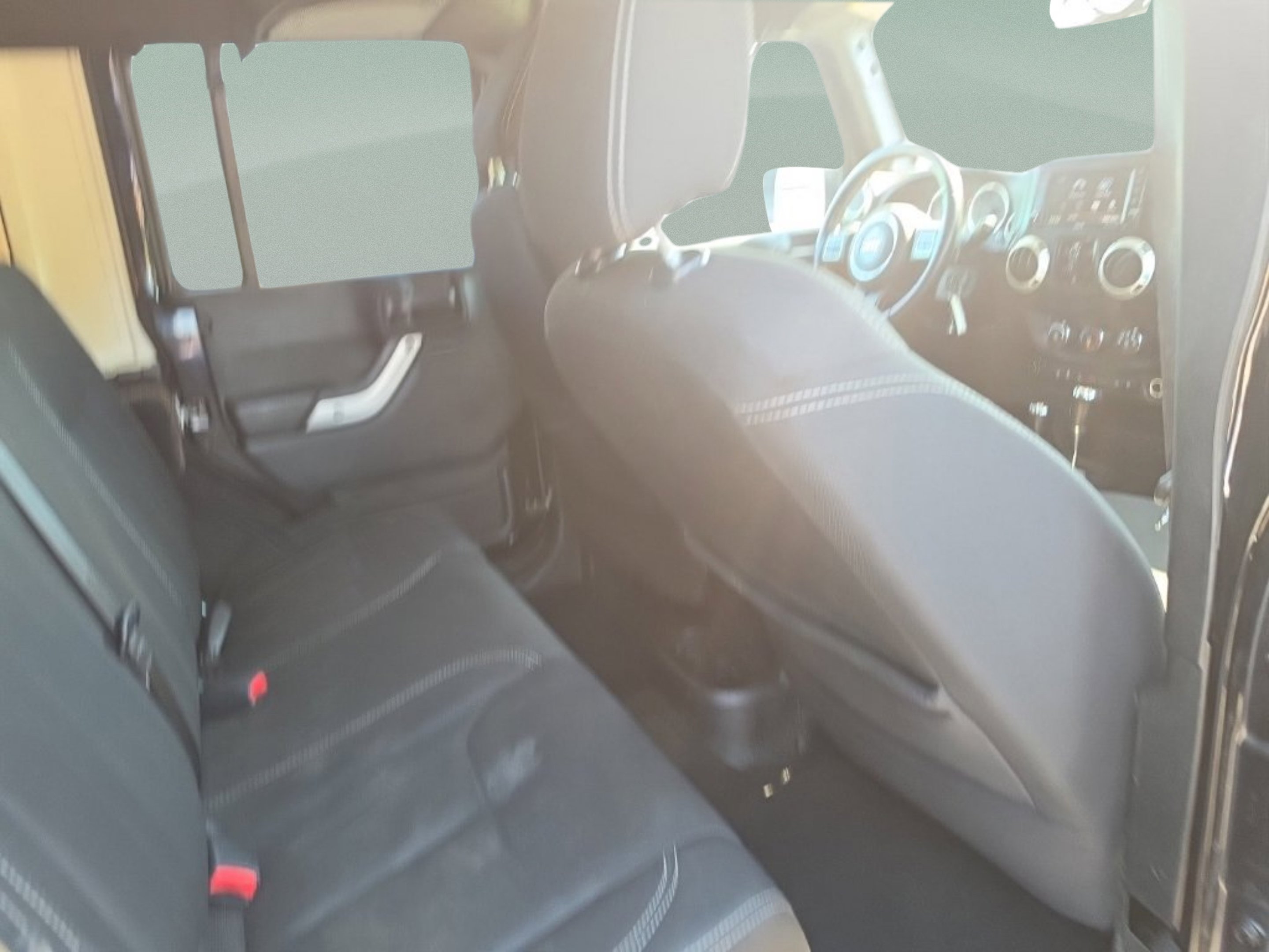 Used 2018 Black Clearcoat Jeep Unlimited Sahara image 20