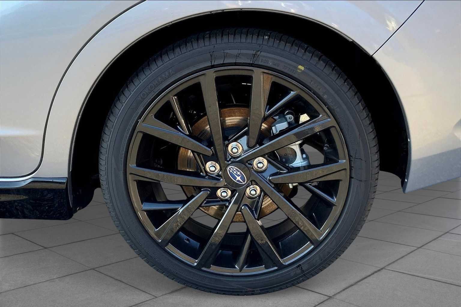 Used 2025 Ice Silver Metallic Subaru RS image 11