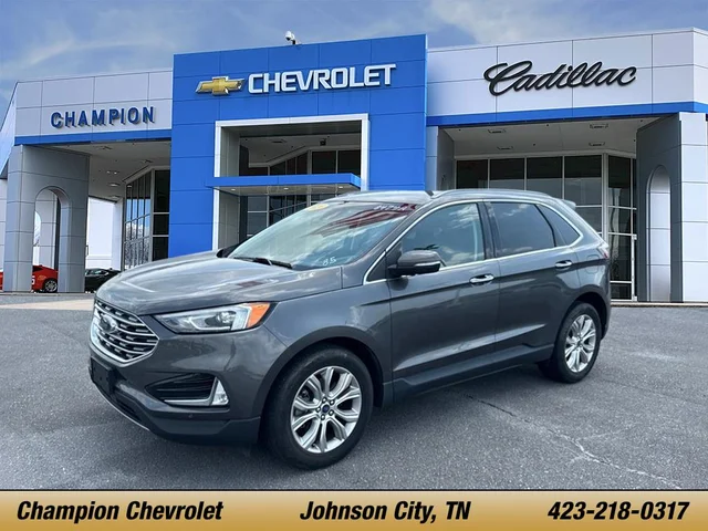Pre-Owned 2020 Ford Edge Titanium